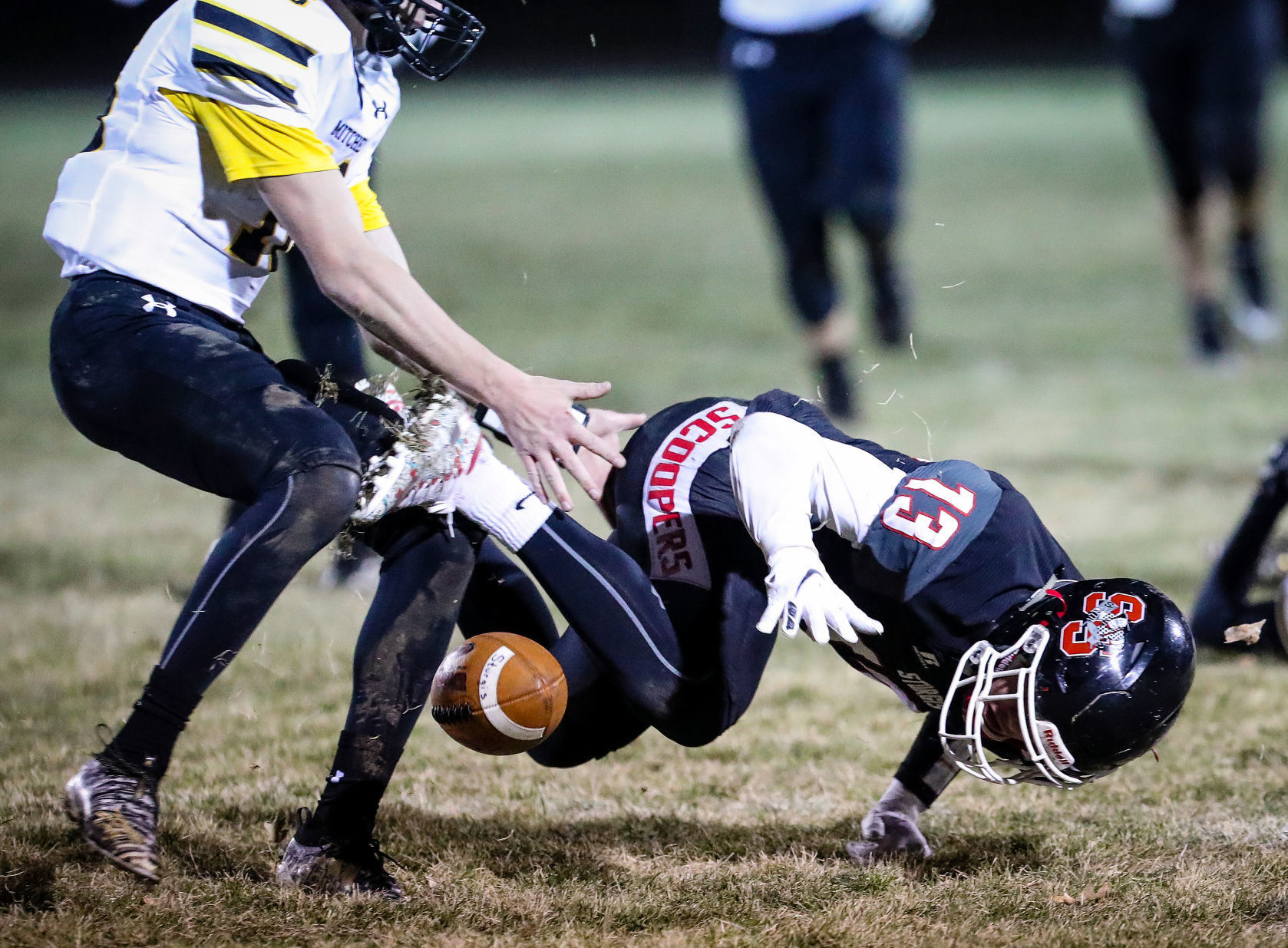 Sturgis Brown hosts Mitchell